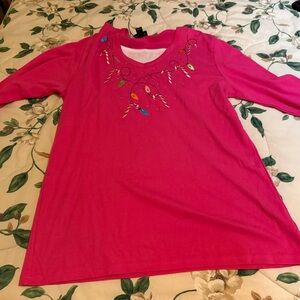 Echo Pink and White Holiday Top
